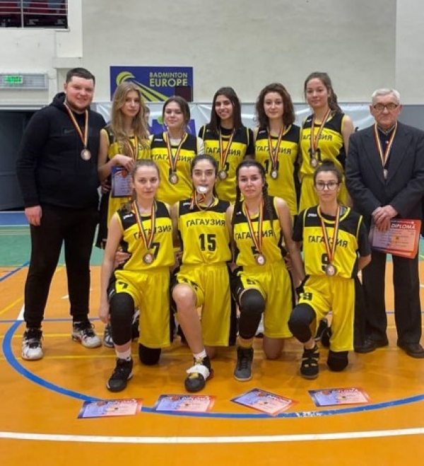 Команда девушек ДЮСШ № 2 приняла участие в Национальном Кубке РМ по баскетболу