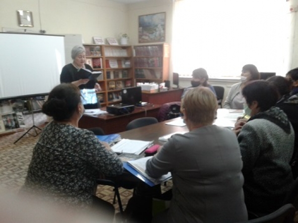 В Публичной районной библиотеке прошел очередной тренинг для библиотекарей Чадыр-Лунгского района